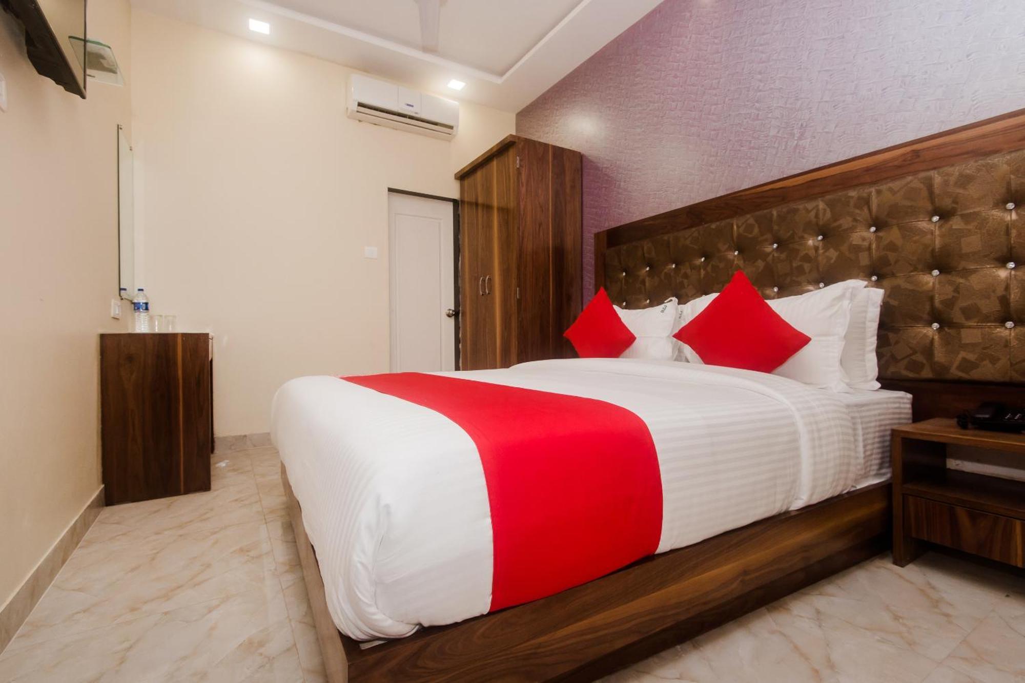 Hotel O Greenforest Near Airport Road Metro Station Bombaj Exteriér fotografie